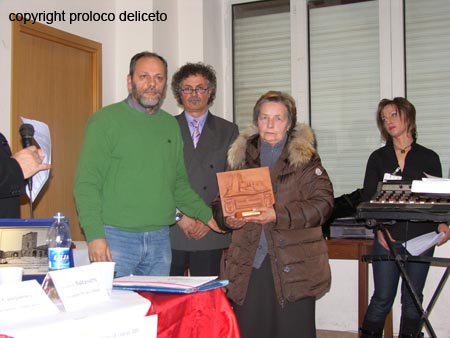 Premio Deliceto Settore Commercio Autoservizi Tommasulo a Lavista Teresa