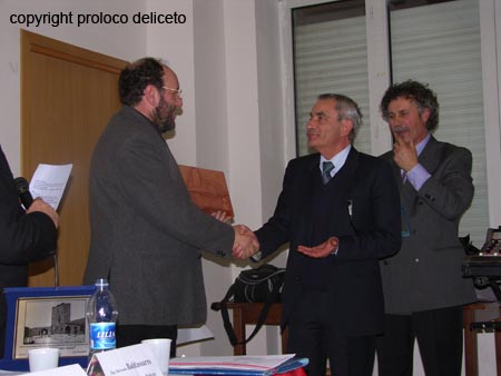 Premio Deliceto Settore Spettacolo Il Siparietto a Mattia Iossa